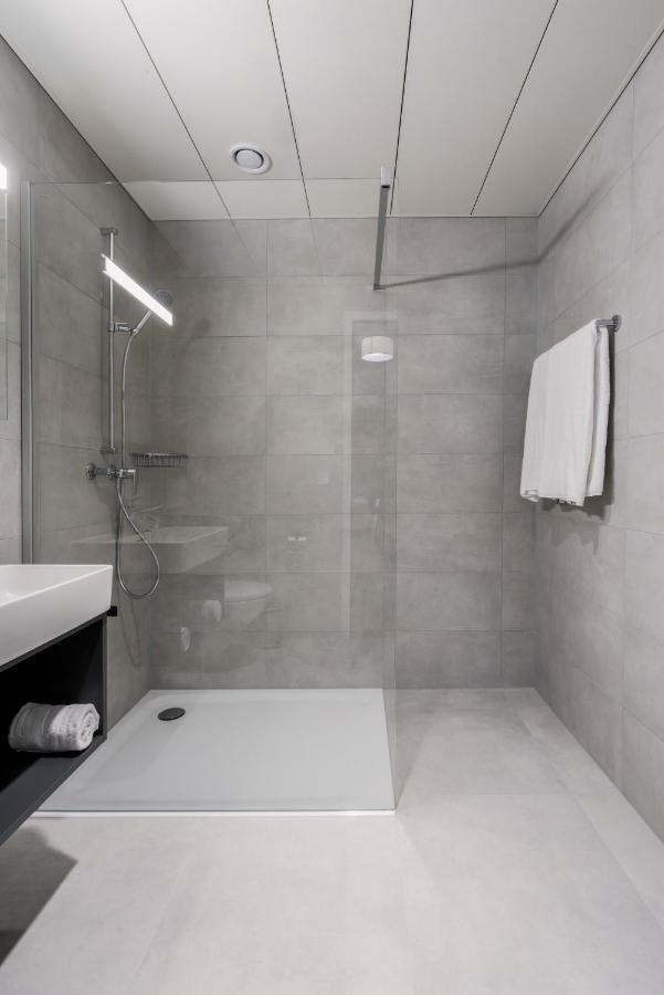 איוורדון לה באן Yparc Hotel מראה חיצוני תמונה
